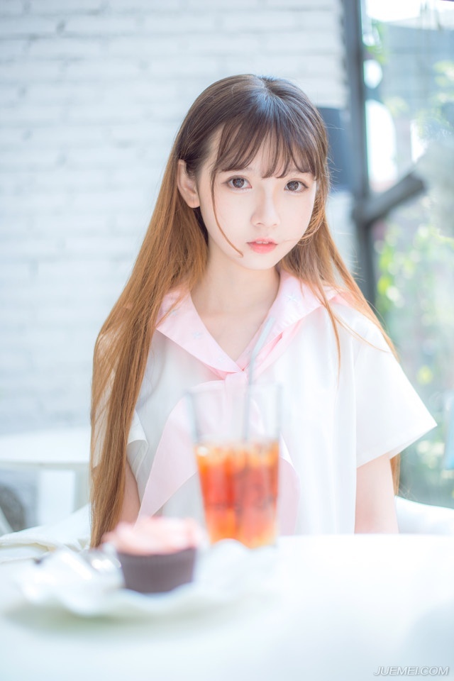我很容易原谅人，但是我很记仇:原谅不代表我忘记。